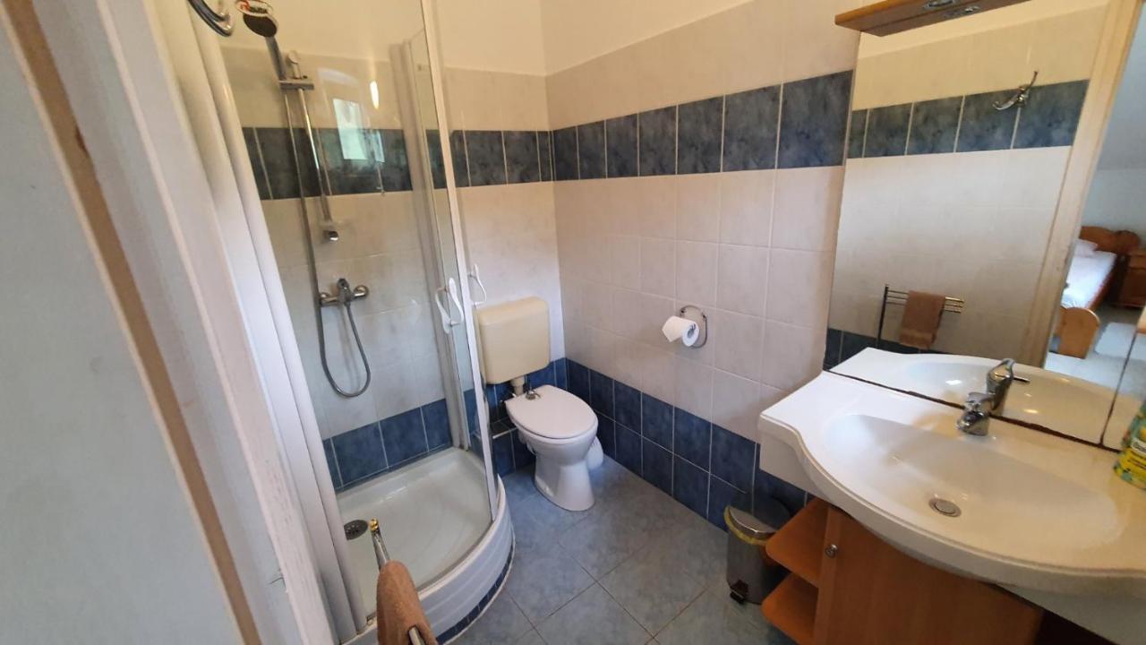Borkuti Panzio Es Apartman บาลาตอนเซเมช ภายนอก รูปภาพ